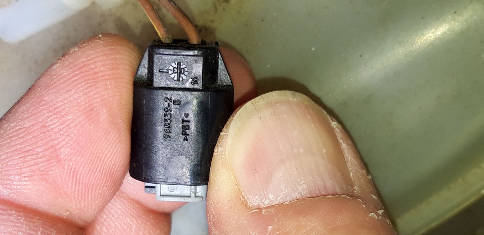 Stecker Nummer verkleinert.jpg