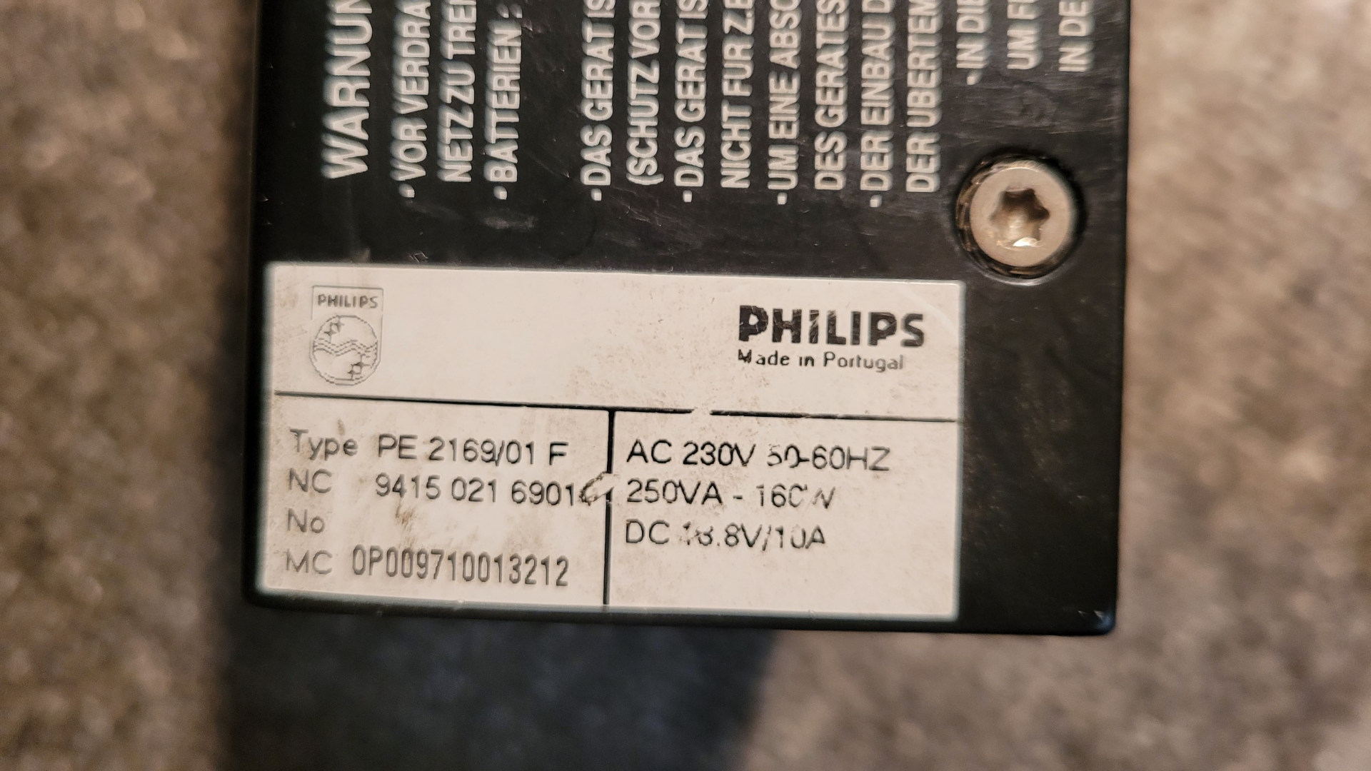 Philips-Ladegerät JC 1998_08.JPG